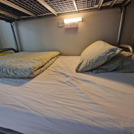 Bru Bar & Hostel Cork Dış mekan fotoğraf