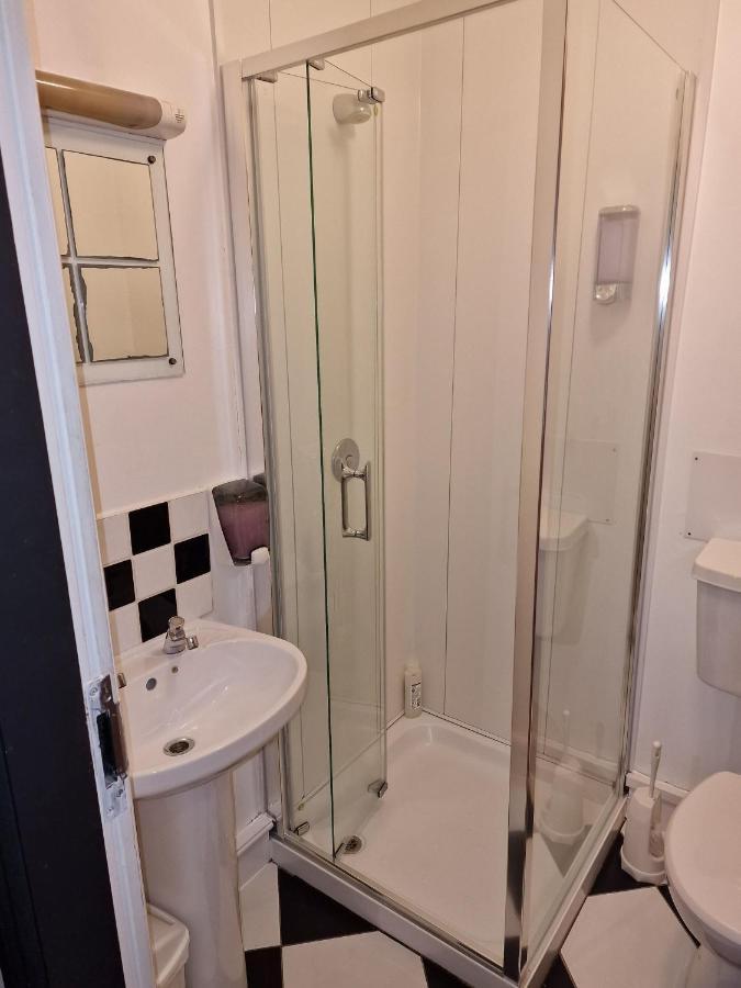Bru Bar & Hostel Cork Dış mekan fotoğraf