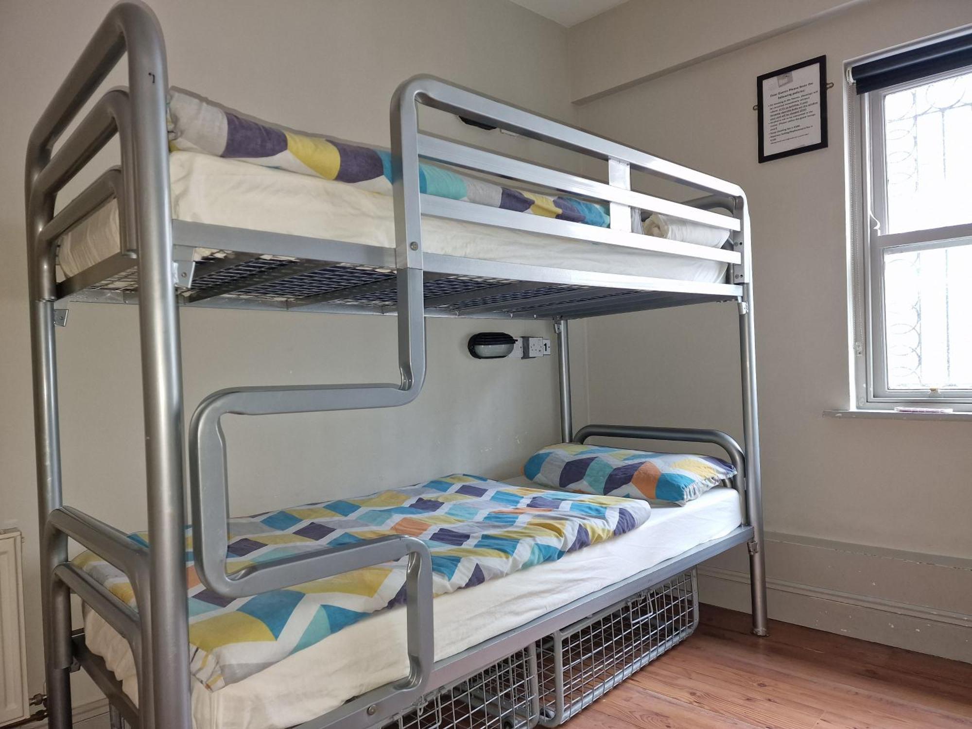 Bru Bar & Hostel Cork Dış mekan fotoğraf